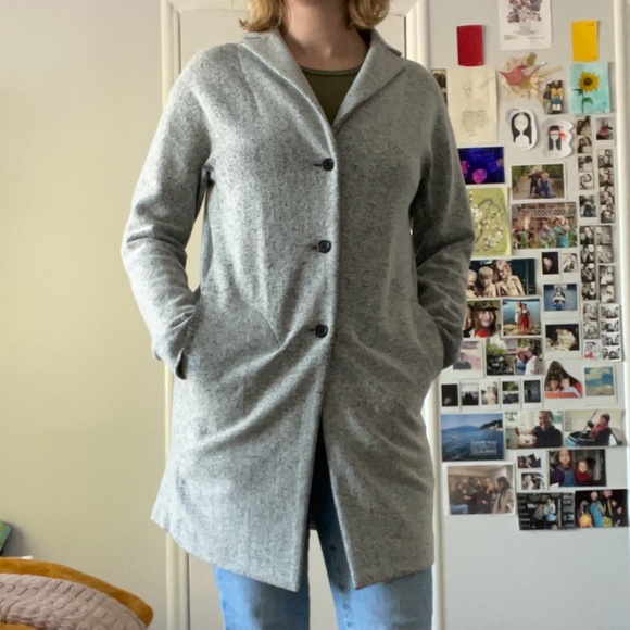 Support Surface Grey Coat - Picture 10 of 10